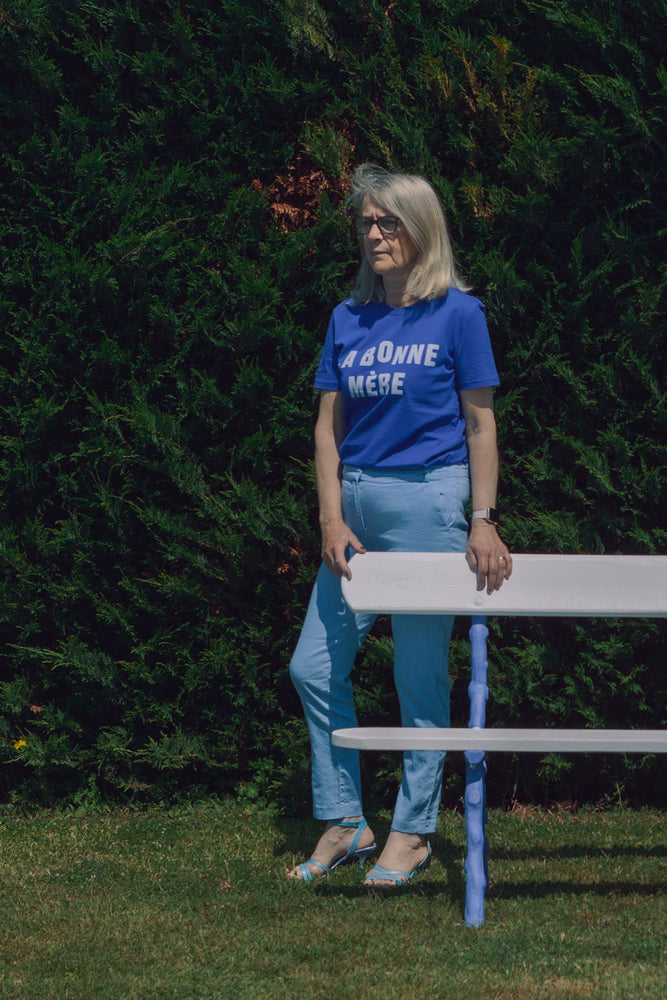 
                  
                    tee-shirt bleu roi la bonne mère Naissance publique X Sophie Ferjani
                  
                