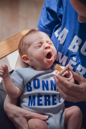 
                  
                    tee-shirt bleu roi la bonne mère Naissance publique X Sophie Ferjani
                  
                